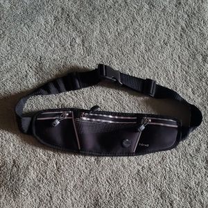 EUC Hind black belt bag